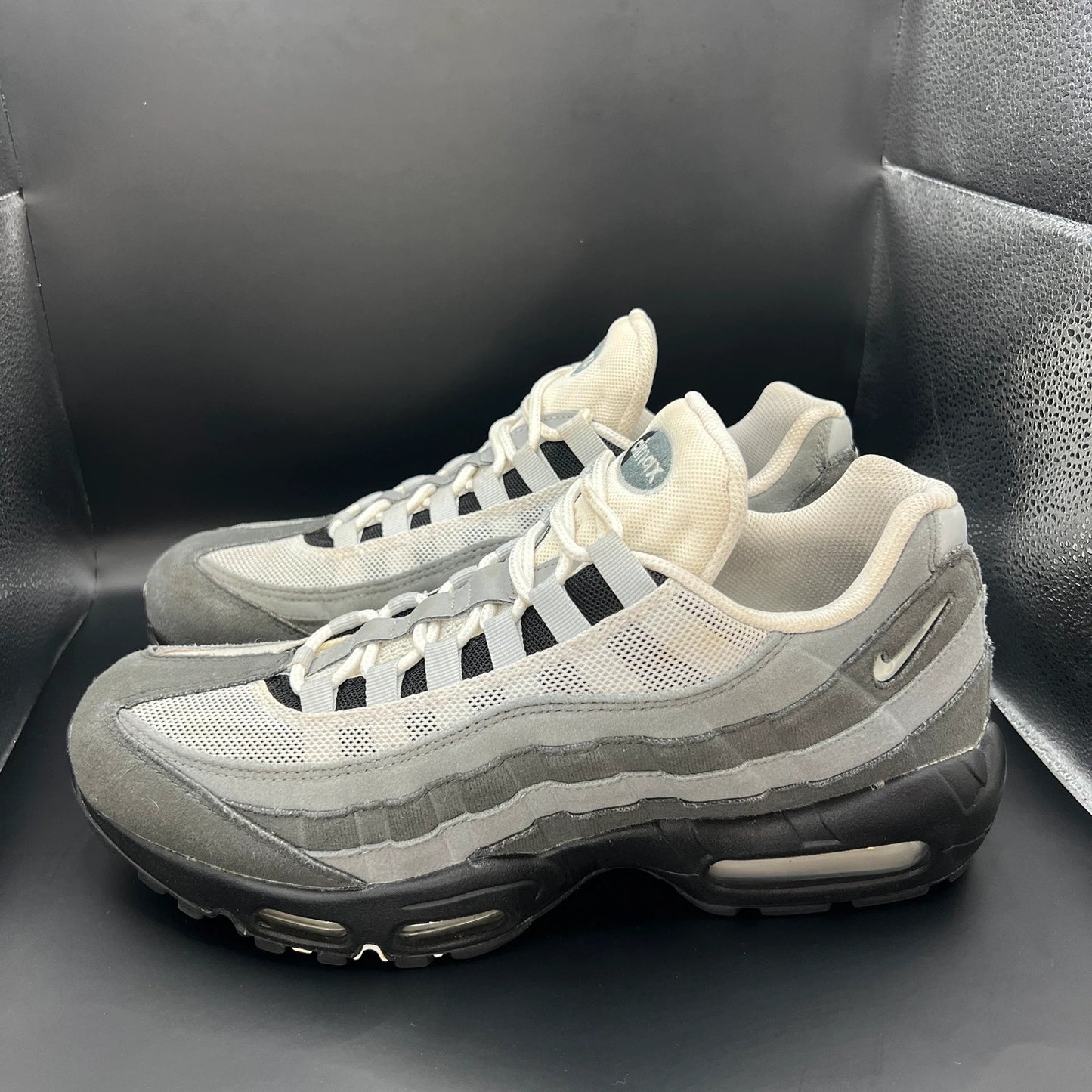 Nike Air Max 95 - ‘Grey Jewels’ (2023) UK 9