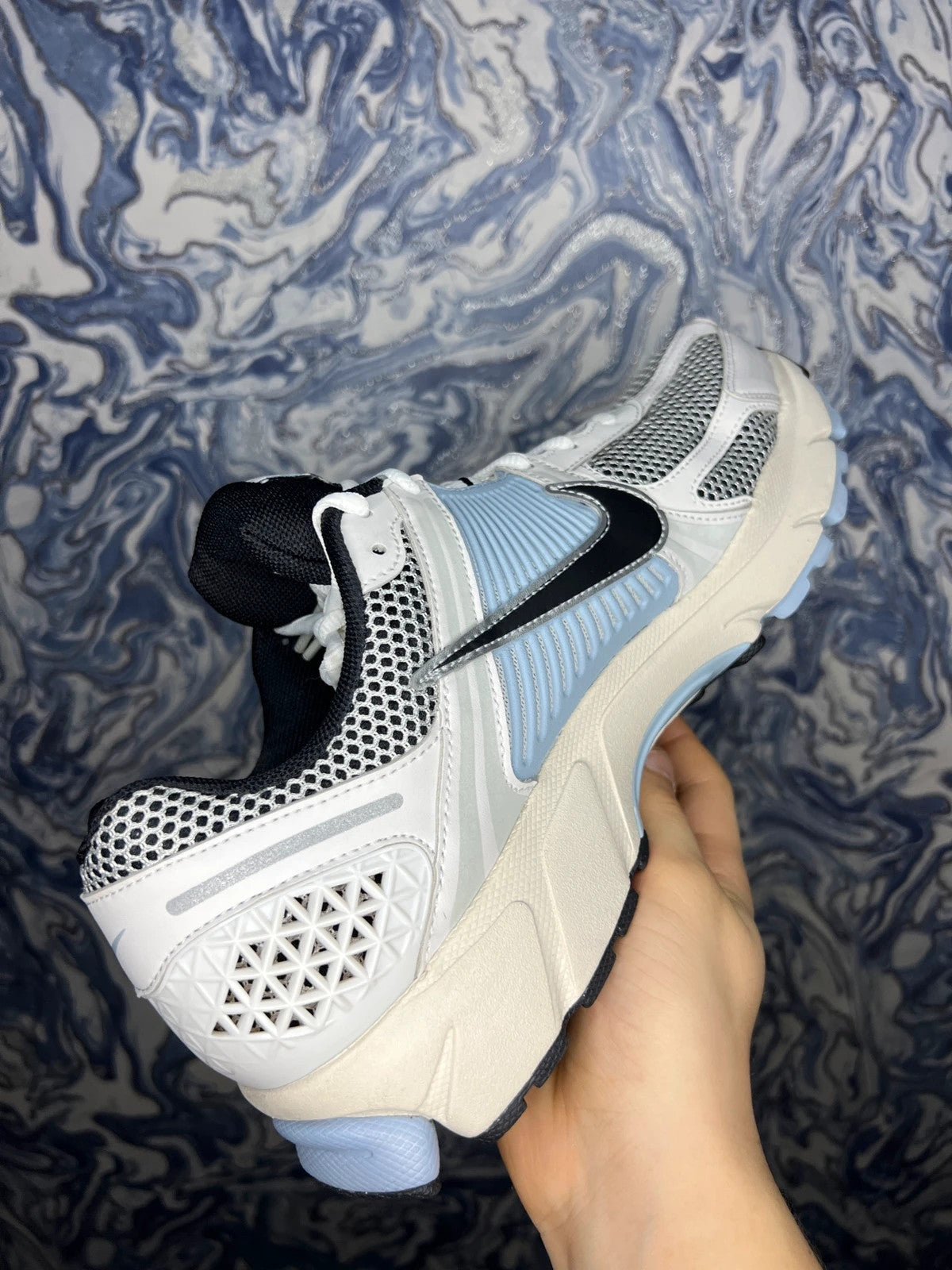 Nike Air Zoom Vomero 5 - Light Armory Blue UK 9.5