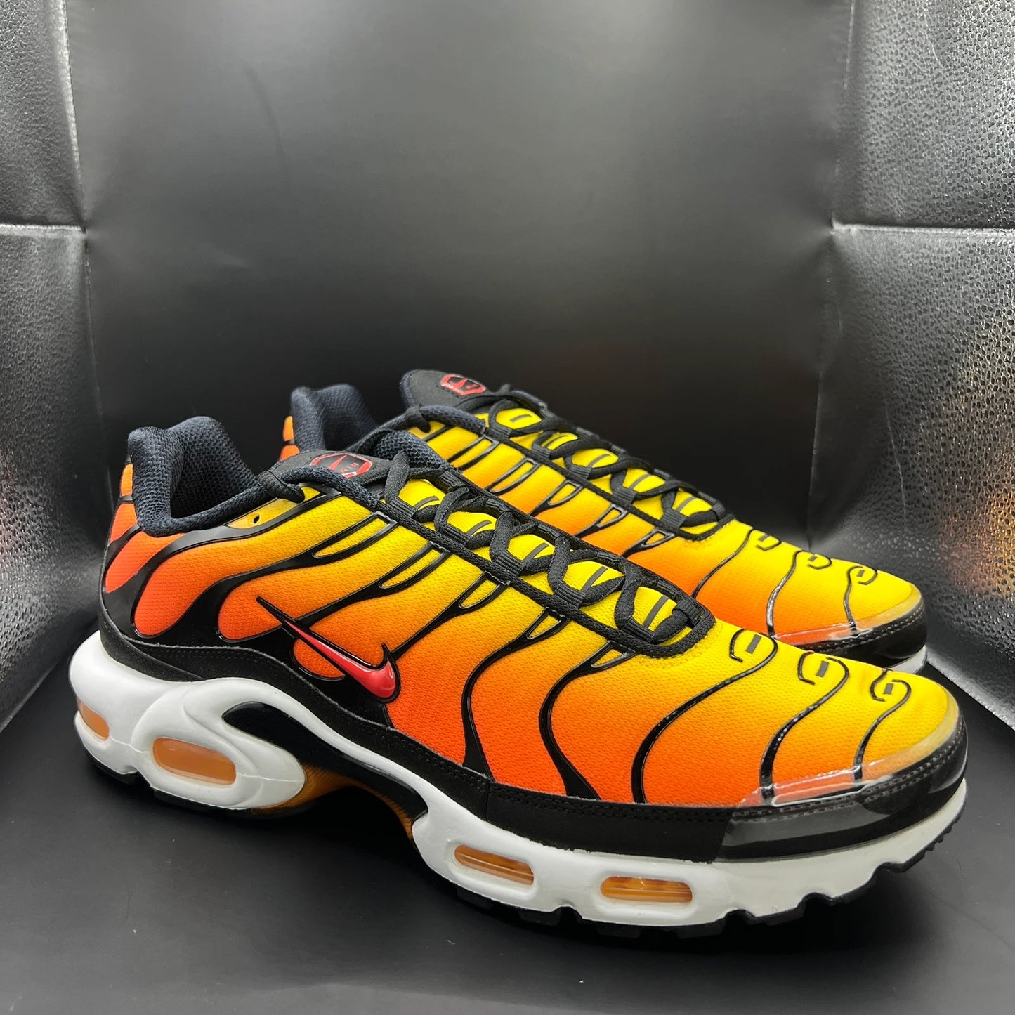 Nike Air Max Plus - 'Sunset Black Pimento' UK 9