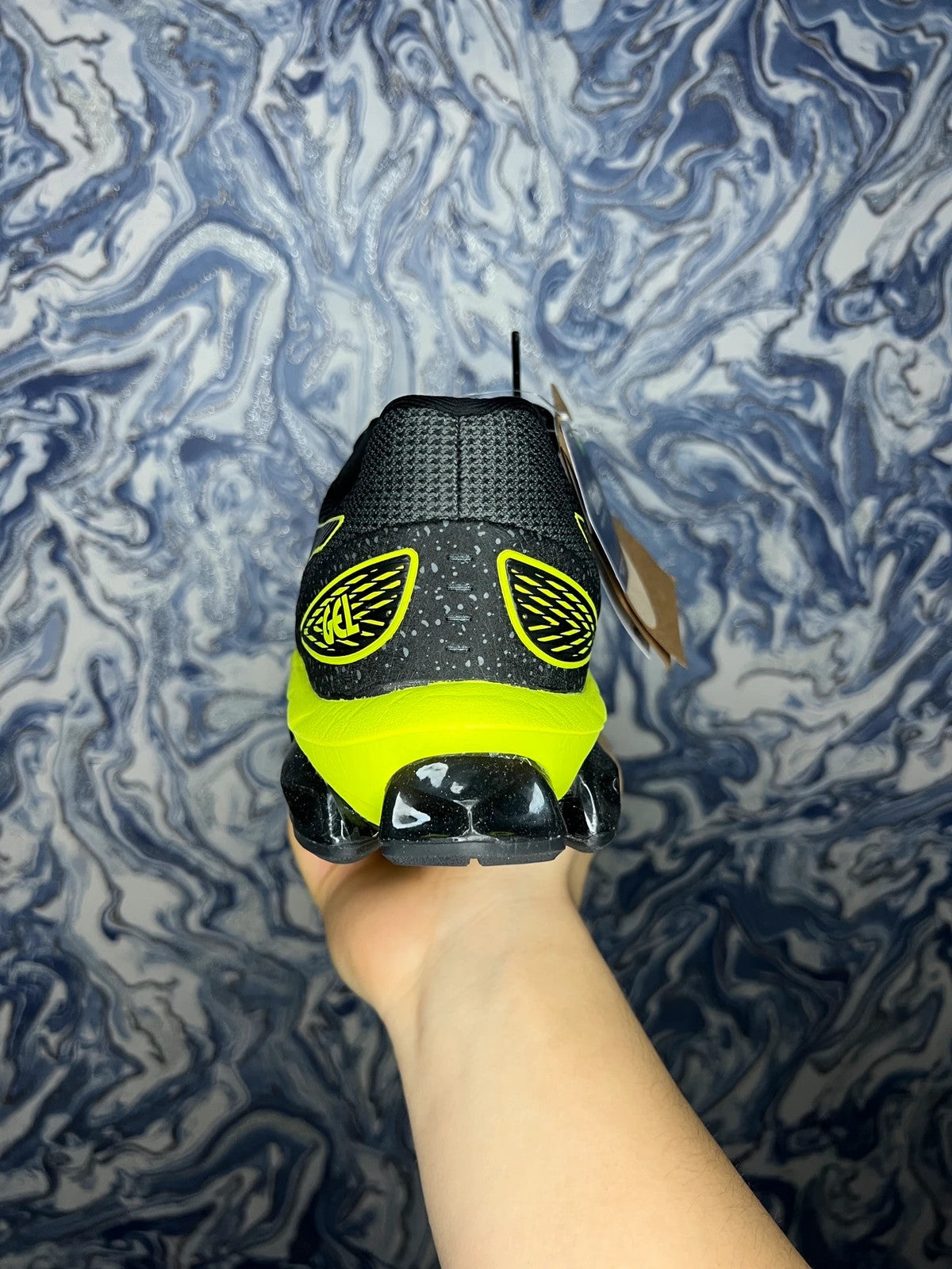 Asics Gel-Quantum 180 VII - Neon Lime UK 7 / 8.5