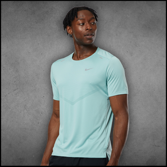 Nike - Mineral Rise T-Shirt